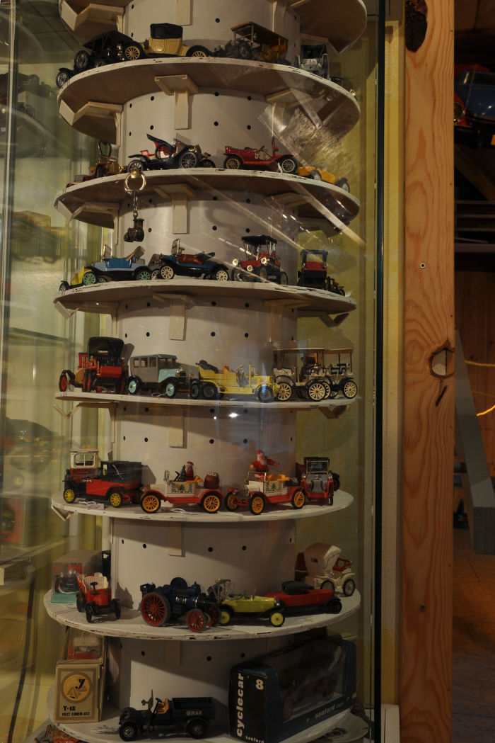 musée des voitures miniatures1.jpg